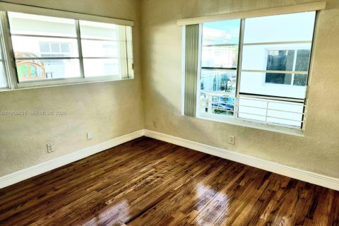 Copropriété à louer à Miami Beach, Floride: 2 chambres, 84.36 m2 № 2022214 - photo 13