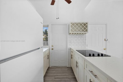 Снять в аренду виллу или дом в Майами-Бич, Флорида 1 спальня, № 1944705 - фото 4