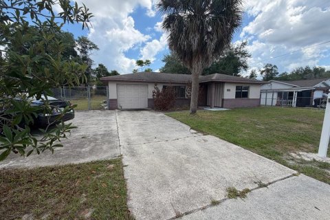 Casa en venta en Deltona, Florida, 2 dormitorios, 92.16 m2 № 2110041 - foto 3
