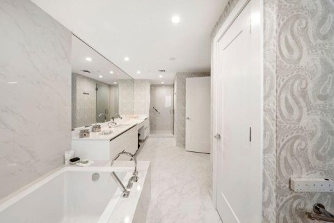 Condo in Boca Raton, Florida, 3 bedrooms № 2426188 - photo 18