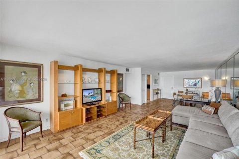 Copropriété à vendre à Lauderdale-by-the-Sea, Floride: 2 chambres, 127.46 m2 № 2063349 - photo 10