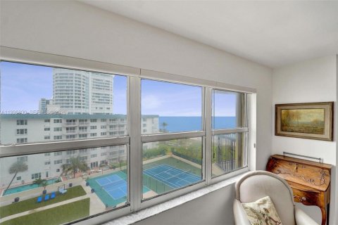 Copropriété à vendre à Lauderdale-by-the-Sea, Floride: 2 chambres, 127.46 m2 № 2063349 - photo 16