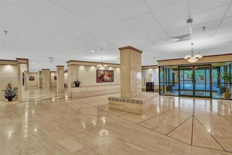 Copropriété à vendre à Lauderdale-by-the-Sea, Floride: 2 chambres, 127.46 m2 № 2063349 - photo 30