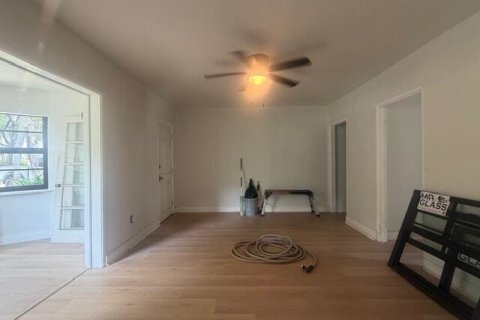 Studio in West Palm Beach, Florida № 2086364 - photo 11