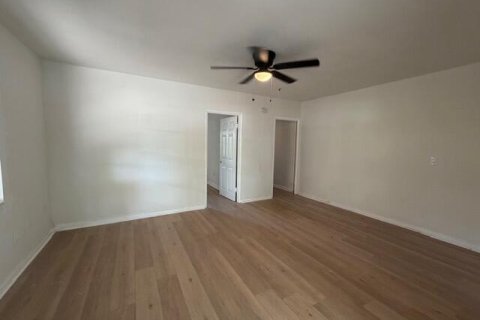 Studio in West Palm Beach, Florida № 2086364 - photo 7