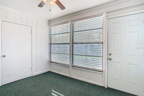 Condominio en venta en Zephyrhills, Florida, 2 dormitorios, 93.65 m2 № 1777341 - foto 3