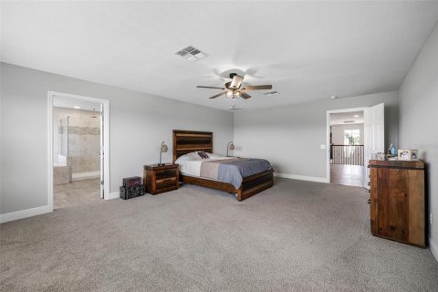 Casa en venta en Zephyrhills, Florida, 5 dormitorios, 349.41 m2 № 1902648 - foto 22