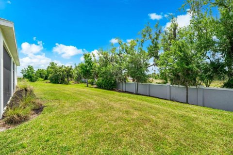 House in Parrish, Florida 3 bedrooms, 211.26 sq.m. № 2112869 - photo 30