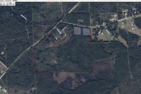 Terreno en venta en Hampton, Florida № 824706 - foto 1