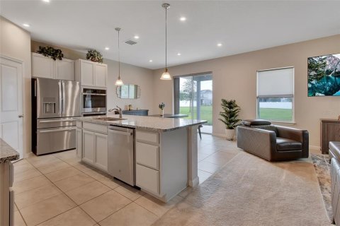 Villa ou maison à vendre à DeLand, Floride: 4 chambres, 218.97 m2 № 1720495 - photo 4