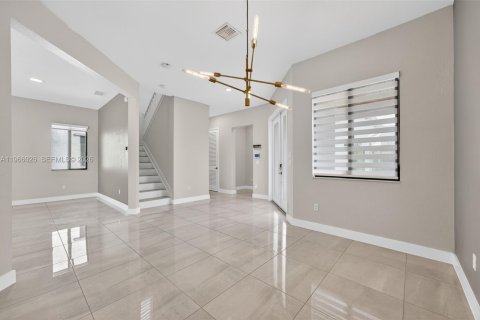 Villa ou maison à vendre à Parkland, Floride: 5 chambres, 314.38 m2 № 2028944 - photo 9