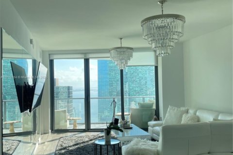 Condominio en venta en Miami, Florida, 1 dormitorio, 81.75 m2 № 1985659 - foto 2