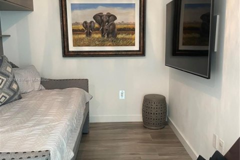 Condominio en venta en Miami, Florida, 1 dormitorio, 81.75 m2 № 1985659 - foto 11