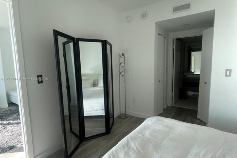 Condominio en venta en Miami, Florida, 1 dormitorio, 81.75 m2 № 1985659 - foto 10