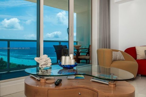 Снять в аренду кондоминиум в Майами-Бич, Флорида 1 спальня, 55.74м2, № 2035698 - фото 8