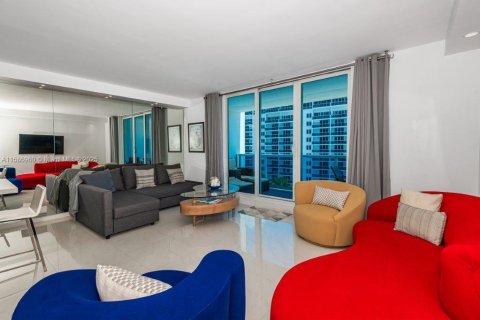 Снять в аренду кондоминиум в Майами-Бич, Флорида 1 спальня, 55.74м2, № 2035698 - фото 6