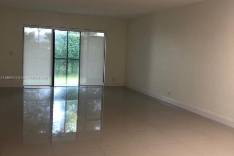 Apartamento en alquiler en Weston, Florida, 2 dormitorios, 113.34 m2 № 1957784 - foto 14