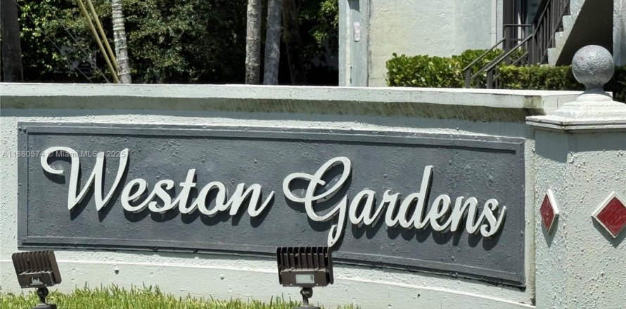 Apartamento en Weston, Florida 2 dormitorios, 113.34 m2 № 1957784