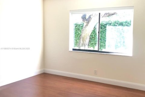 Apartamento en alquiler en Weston, Florida, 2 dormitorios, 113.34 m2 № 1957784 - foto 22