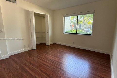 Apartamento en alquiler en Weston, Florida, 2 dormitorios, 113.34 m2 № 1957784 - foto 30