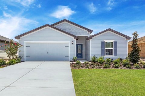 House in Ocala, Florida 5 bedrooms, 183.95 sq.m. № 1199131 - photo 1