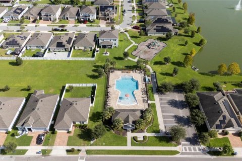 Casa en venta en Kissimmee, Florida, 3 dormitorios, 141.68 m2 № 1917639 - foto 25