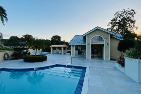 Townhouse in Boynton Beach, Florida 2 bedrooms, 127.65 sq.m. № 1868136 - photo 25