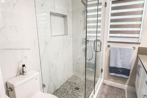 Townhouse in Boynton Beach, Florida 2 bedrooms, 127.65 sq.m. № 1868136 - photo 18