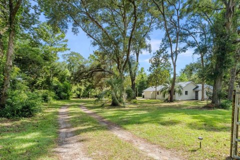 House in Alachua, Florida 3 bedrooms, 172.98 sq.m. № 1856412 - photo 26