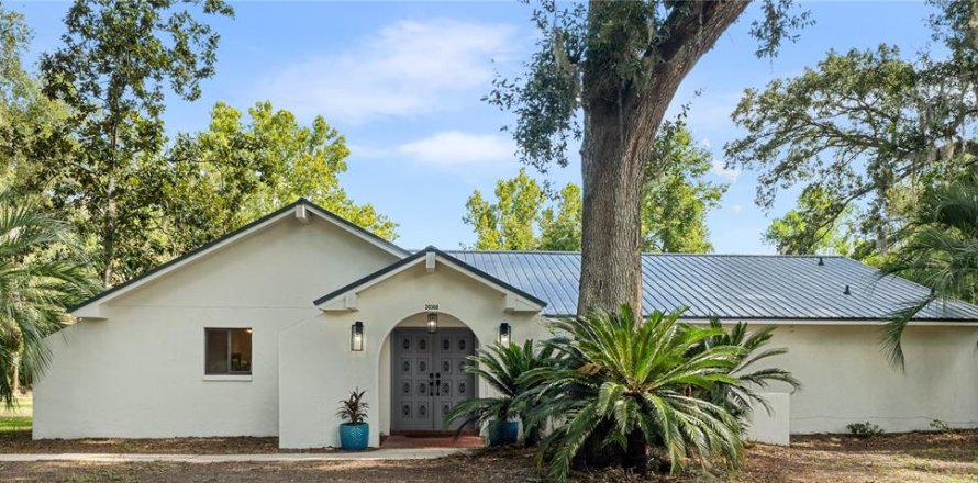 House in Alachua, Florida 3 bedrooms, 172.98 sq.m. № 1856412