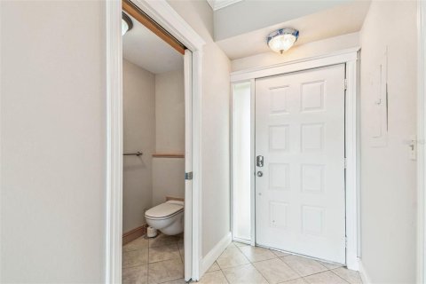 Condo in Tierra Verde, Florida, 2 bedrooms  № 1873964 - photo 7