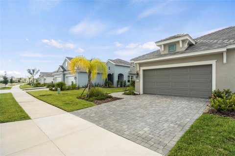 House in Venice, Florida 3 bedrooms, 171.68 sq.m. № 1893899 - photo 29