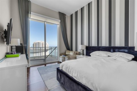 Купить кондоминиум в Майами, Флорида 4 спальни, 244.43м2, № 2048183 - фото 28