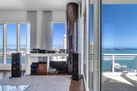 Купить кондоминиум в Майами, Флорида 4 спальни, 244.43м2, № 2048183 - фото 11