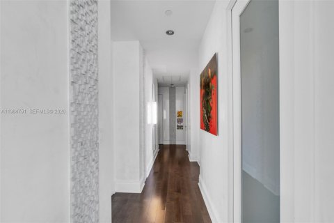 Купить кондоминиум в Майами, Флорида 4 спальни, 244.43м2, № 2048183 - фото 14