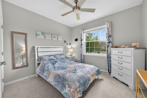 House in Sarasota, Florida 3 bedrooms, 189.99 sq.m. № 1910915 - photo 8