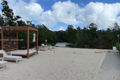 Купить кондоминиум в Норт-Майами-Бич, Флорида 3 спальни, 144.56м2, № 2036238 - фото 29