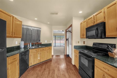Villa ou maison à vendre à Orlando, Floride: 3 chambres, 136.29 m2 № 2208807 - photo 11