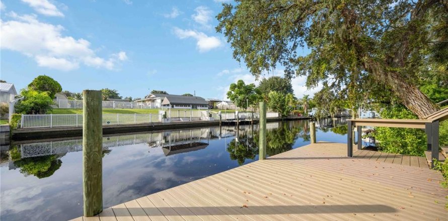 Casa en Bradenton, Florida 4 dormitorios, 225.57 m2 № 1363006