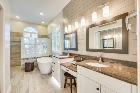 Casa en venta en Bradenton, Florida, 4 dormitorios, 225.57 m2 № 1363006 - foto 22