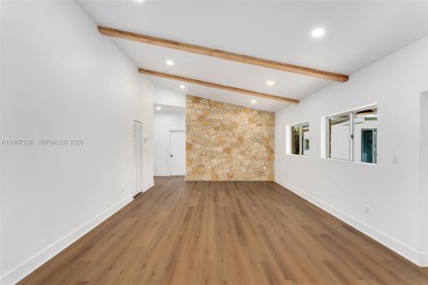 Casa en venta en South Miami, Florida, 3 dormitorios, 138.24 m2 № 2032468 - foto 4