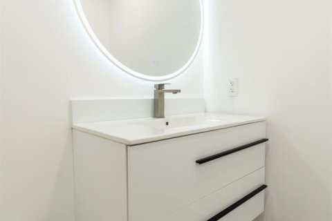 Condo in Fort Lauderdale, Florida, 3 bedrooms  № 2387945 - photo 19