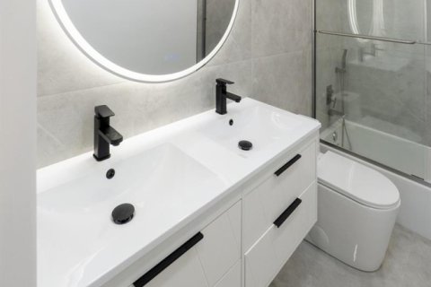 Condo in Fort Lauderdale, Florida, 3 bedrooms  № 2387945 - photo 10