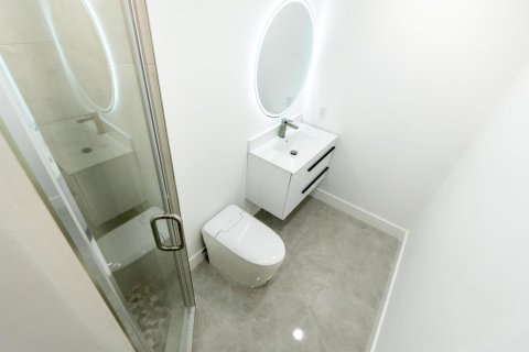 Condo in Fort Lauderdale, Florida, 3 bedrooms  № 2387945 - photo 14