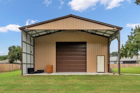 Casa en venta en Lakeland, Florida, 4 dormitorios, 299.8 m2 № 1909908 - foto 3