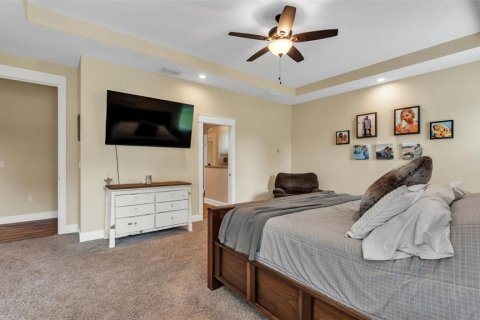 Casa en venta en Lakeland, Florida, 4 dormitorios, 299.8 m2 № 1909908 - foto 24