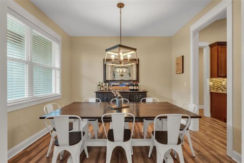 Casa en venta en Lakeland, Florida, 4 dormitorios, 299.8 m2 № 1909908 - foto 9