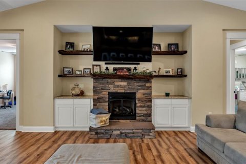 Casa en venta en Lakeland, Florida, 4 dormitorios, 299.8 m2 № 1909908 - foto 19