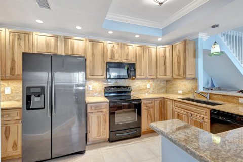 Touwnhouse à vendre à Hutchinson Island South, Floride: 3 chambres, 156.45 m2 № 2181964 - photo 10