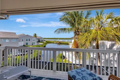 Touwnhouse à vendre à Hutchinson Island South, Floride: 3 chambres, 156.45 m2 № 2181964 - photo 25
